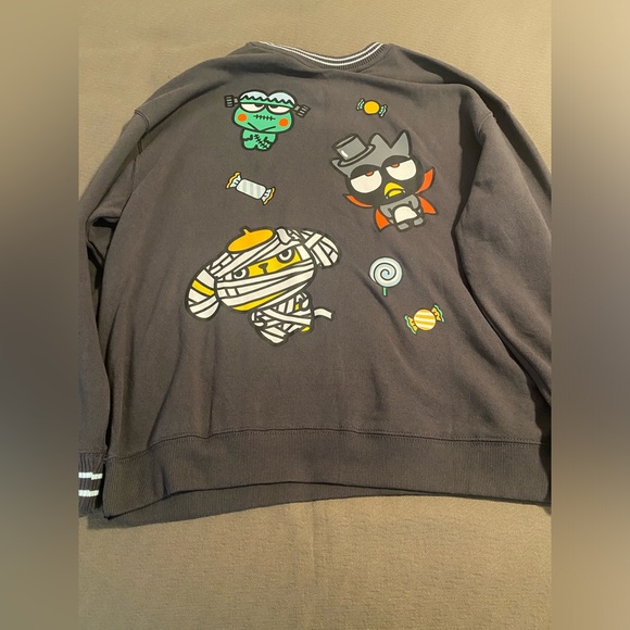 NWT Halloween Hello Kitty Friends Sanrio sweatshirt fleece ghost Keroppi 🐸 👻 - Picture 3 of 12